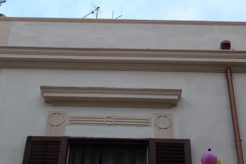 Palazzo Taormina Apartment Castellammare del Golfo Bagian luar foto