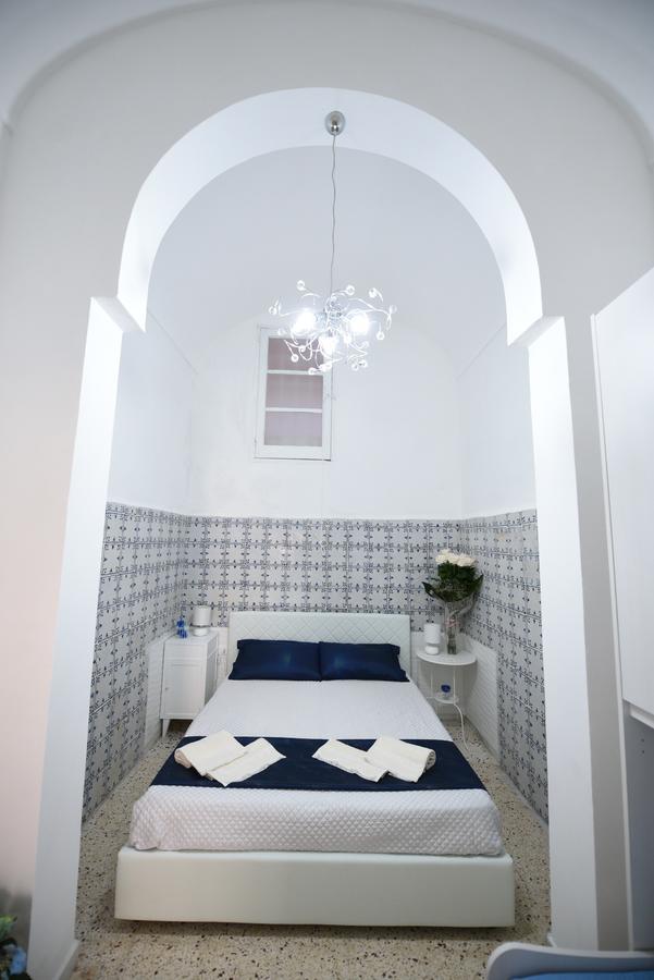 Palazzo Taormina Apartment Castellammare del Golfo Bagian luar foto